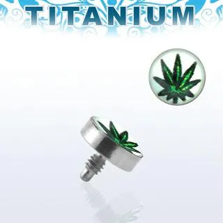 🦚 Piercing Microdermal 4mm-Aufsatz aus Titan mit Motiv Cannabis